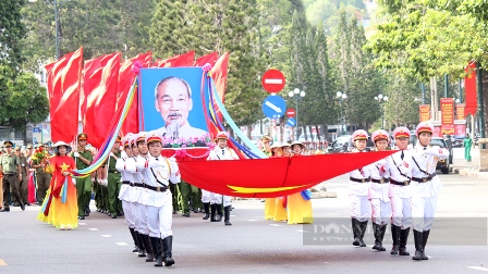 Anh-tin-bai